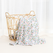 Hello Chester Muslin Swaddle Blanket - Leaves